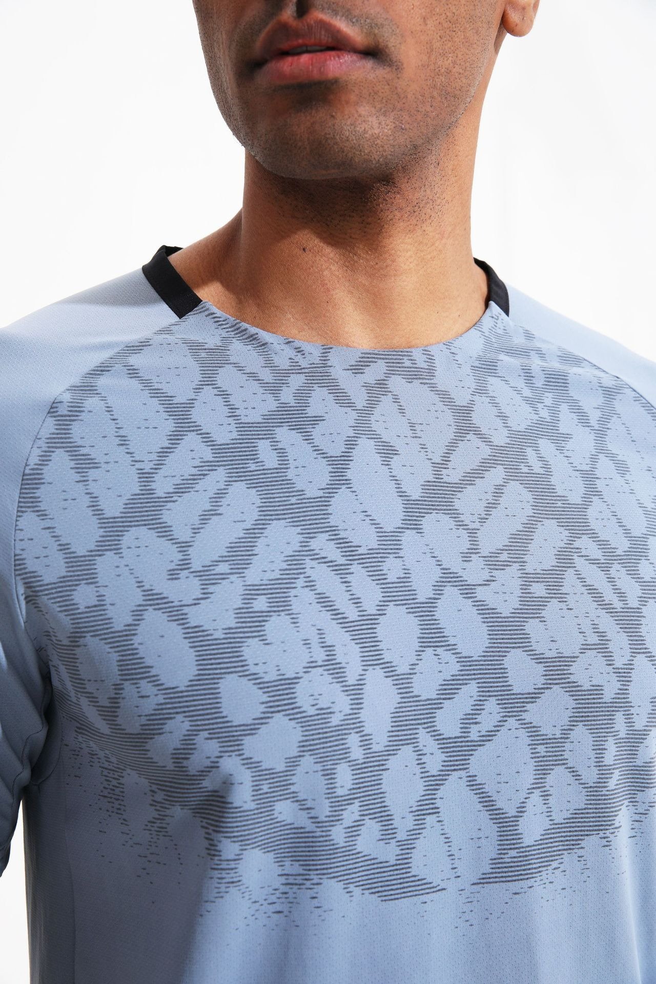 JS01208 mans top detail (12)