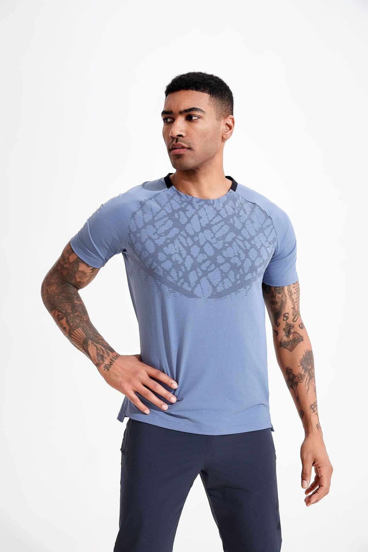 JS01208 mans top detail (18)